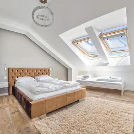 Apartment Close-golden - Cozy And Bright - Great Location &swietej Barbary Gdansk